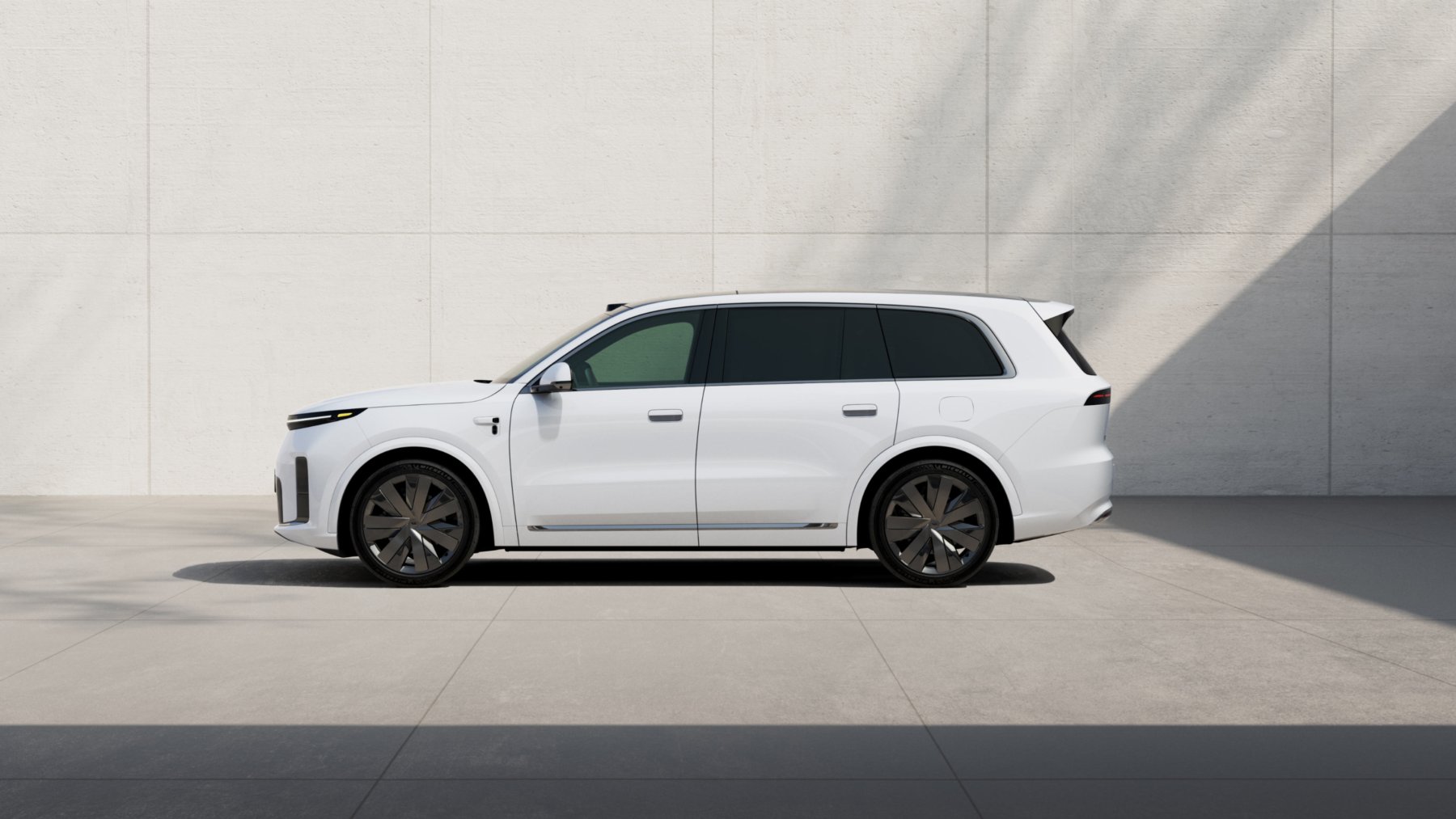 Li Auto L9 1.5T EREV, 420 кВт, AWD, 72.7 кВт·ч