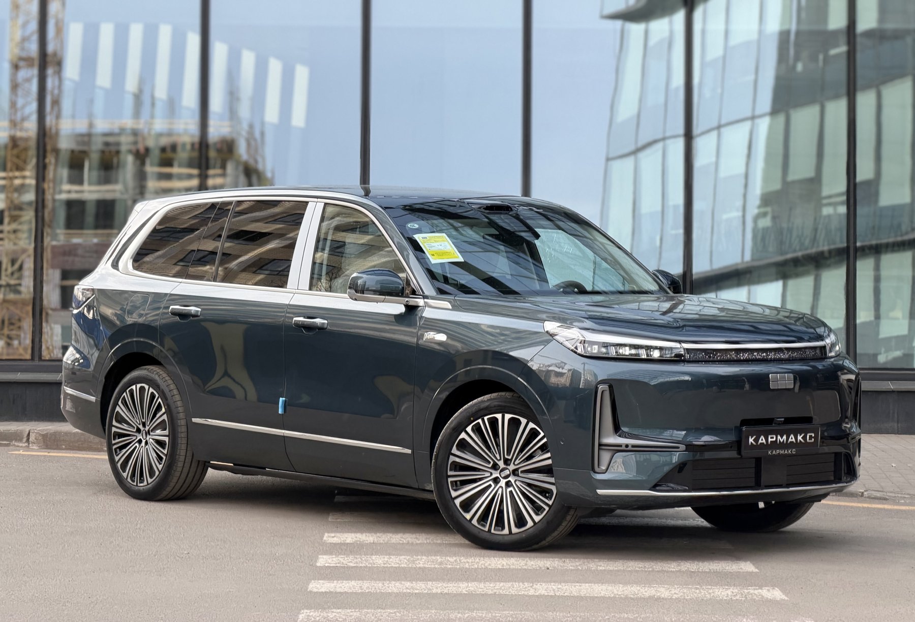 Geely Galaxy M9 1.5 PHEV 870 л.с.