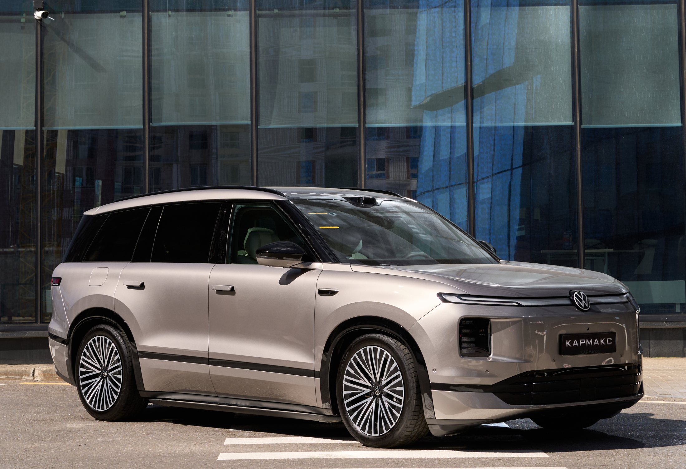 Volkswagen ID Era 9X 1.5 EREV / электромоторы 380 кВт